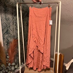 O’Neil high low skirt